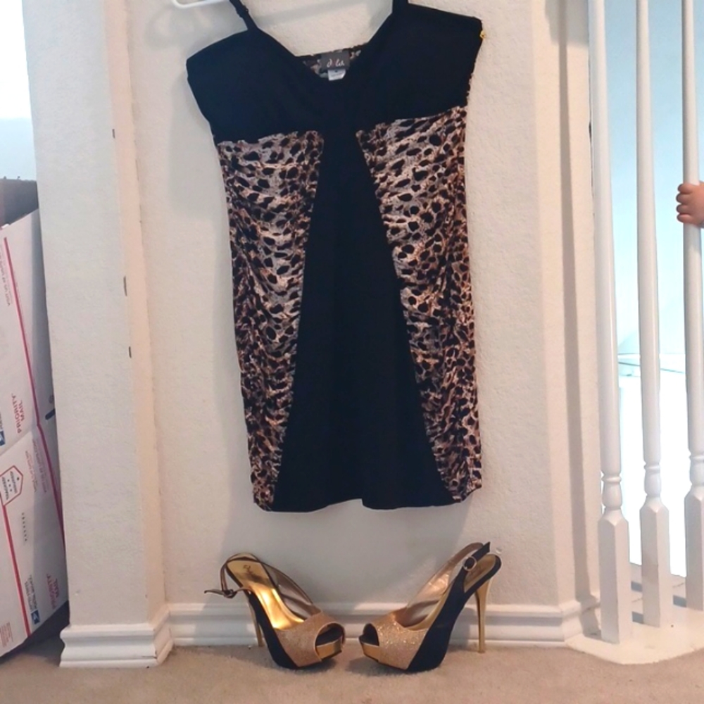 Bundles dress size m and shoes size 8